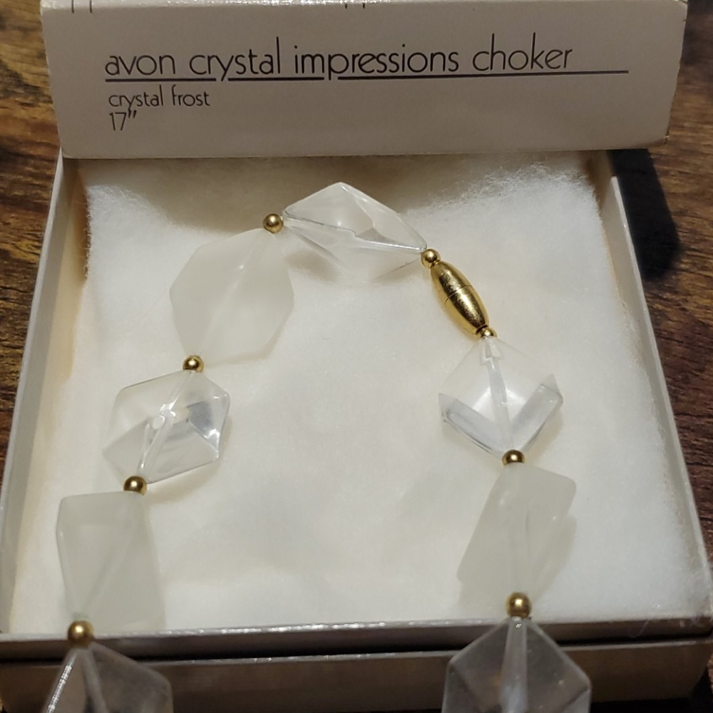 Avon necklace